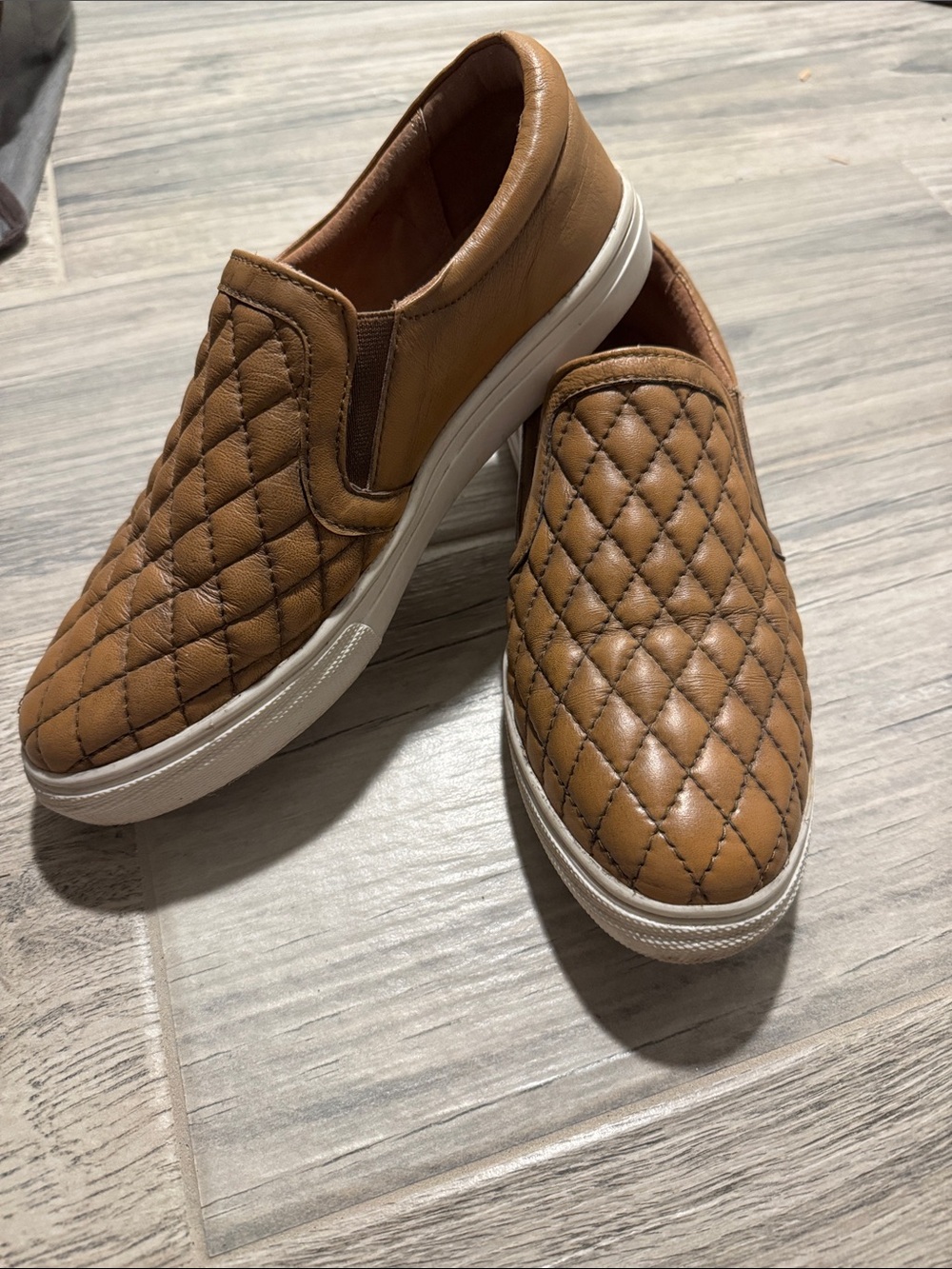 Roper Quilted Slip-On Leather Loafers in tan - Picture 3 of 9